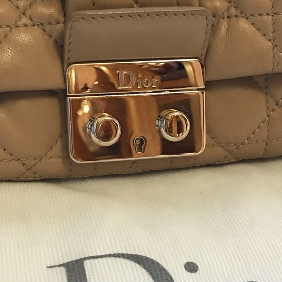 💯 authentic Dior new lock medium lamb natural - Picture 4 of 16